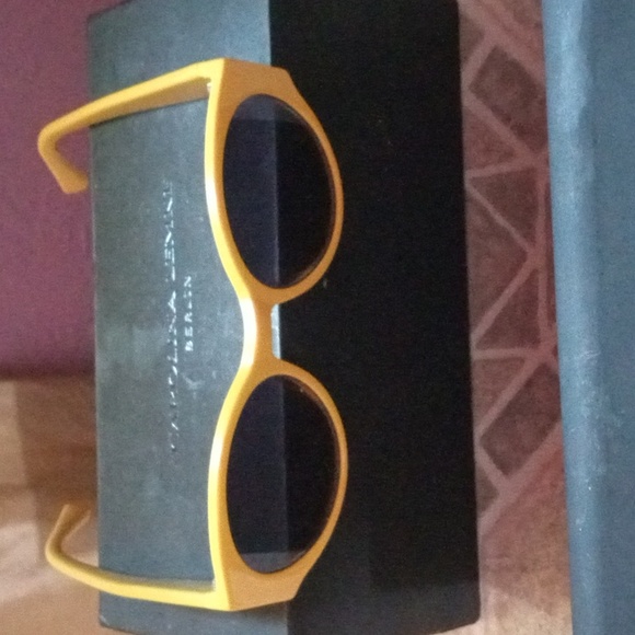 Carolina Lemke Of Berlin Quality Fashion Sunglasses with UV protection. - Picture 5 of 5